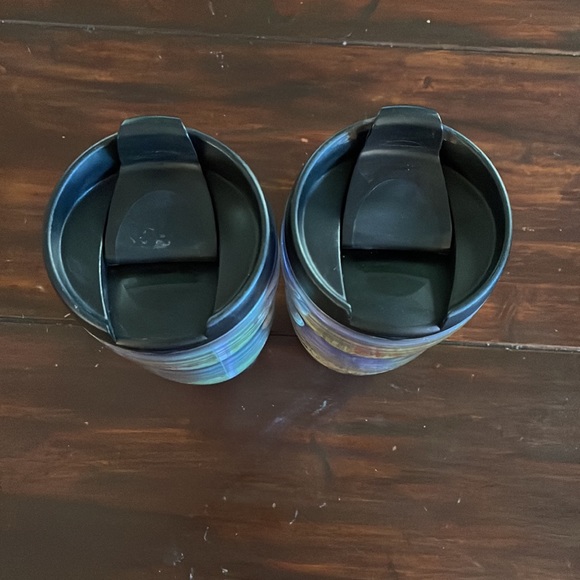 2 Starbucks kids tumblers 8oz flip top to drink great for hot cocoa! - Picture 3 of 5